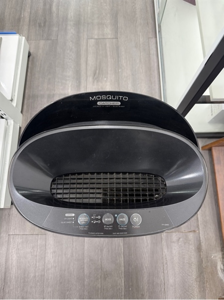 Máy lọc không khí Sharp Air Purifier - Model FP-GM50E-B - Màu đen - Ngoại hình 97% - trầy - Body 1