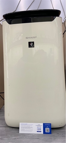 Máy lọc không khí Sharp F P-J60E -W - 38 Wats - Màu trắng - Ngoại hình: 96% - Lọc còn tốt - Body