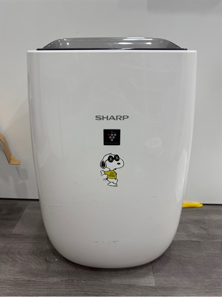 Máy lọc không khí Sharp FP-J40E-W - Màu trắng - Ngoại hình 97% - Trầy mặt trước 2 lõi - Body