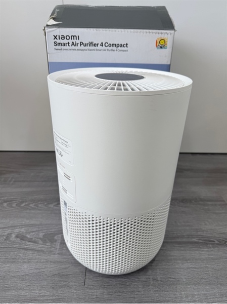 Máy lọc không khí Xiaomi Smart Air Purifier 4 Compact - Lọc 72% - Ngoại hình: 98% - Trắng - Fullbox 1