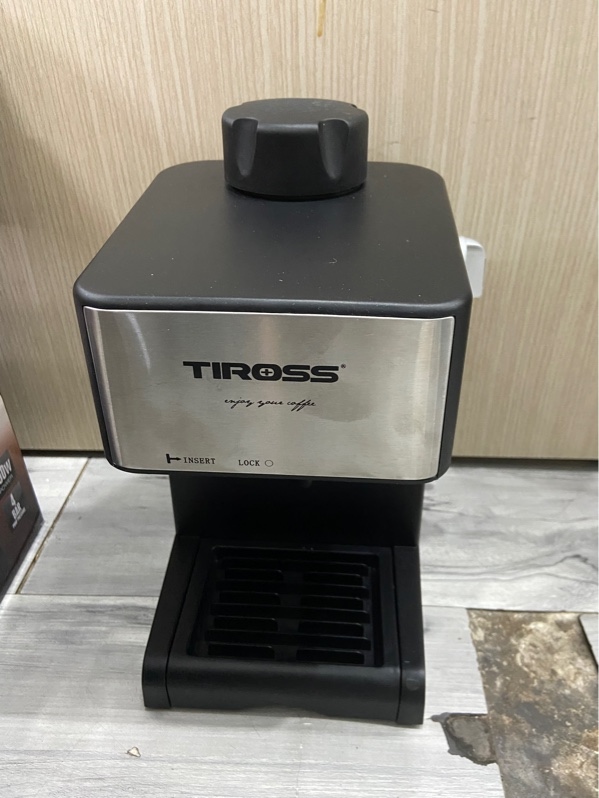 Máy Pha Cà Phê Epresso Tiross TS621 - 240V~50Hz 800W - Màu đen - Ngoại hình: 98% - Nút vặn tróc sơn - Kèm Box