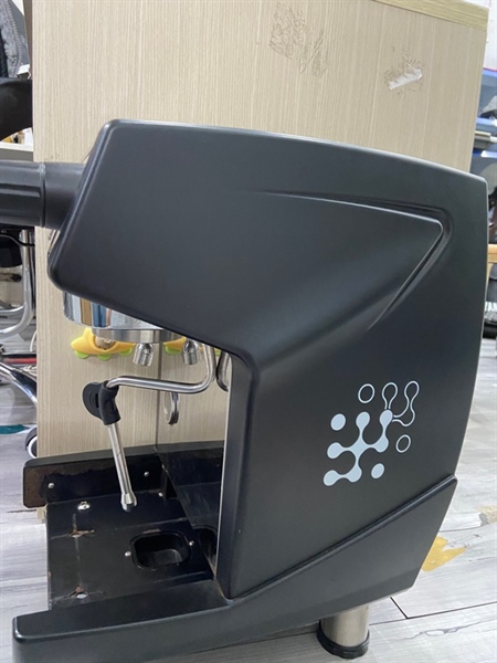 Máy pha cà phê Gemilai CRM 3 200B - Màu đen - Ngoại hình: 97% - Sàn sét - Kèm nguồn + bộ nén + ống thoát nước 3