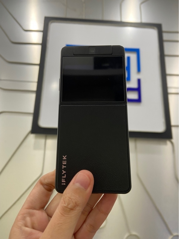 Máy phiên dịch iFLYTEK AIT-P10T - Màu đen - Ngoại hình: 98% - Kèm túi đựng