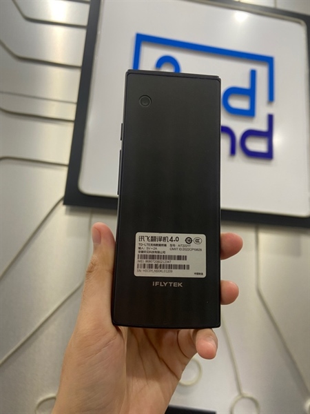 Máy phiên dịch IFLYTEK Translator 4.0 - Màu đen - Ngoại hình: 97% - Body