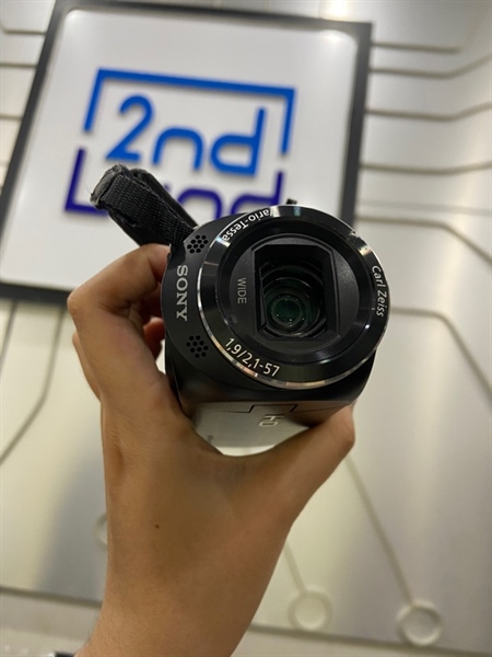 Máy quay cầm tay Handycam Sony HDR-CX220 - Màu đen - Ngoại hình: 98% - Màn ám vàng - Kèm 1 pin + thẻ nhớ 8GB + dây sạc + HDMI 3
