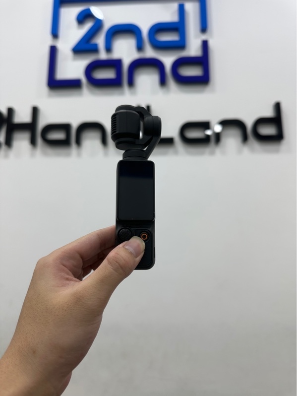 Máy quay DJI Osmo Pocket 3 Creator Combo - Màu đen - Ngoại hình 98% - Không box kèm túi đủ phủ kiện ( thiếu dây đeo)