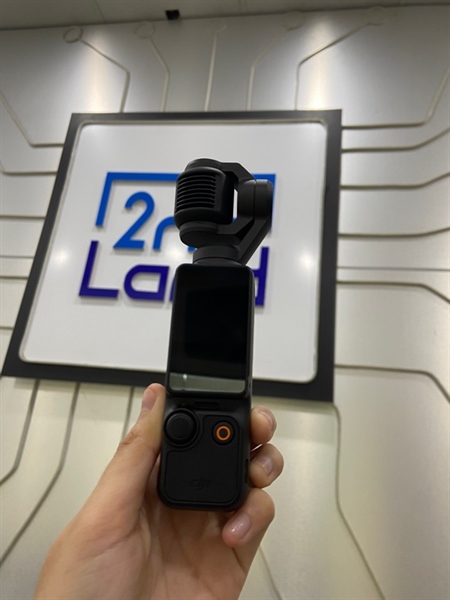 Máy quay DJI Pocket 3 - Màu đen - Ngoại hình: 98% - Kèm thẻ nhớ 64GB + case bảo vệ + báng gắn tripod + cáp sạc + hộp chống sốc 1