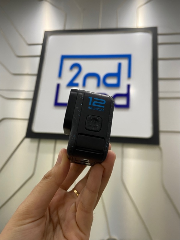 Máy Quay GoPro Hero 12 Black - Màu đen - Ngoại hình: 97% - Màn xước, nút nguồn hơi lún - Kèm 1 pin phồng