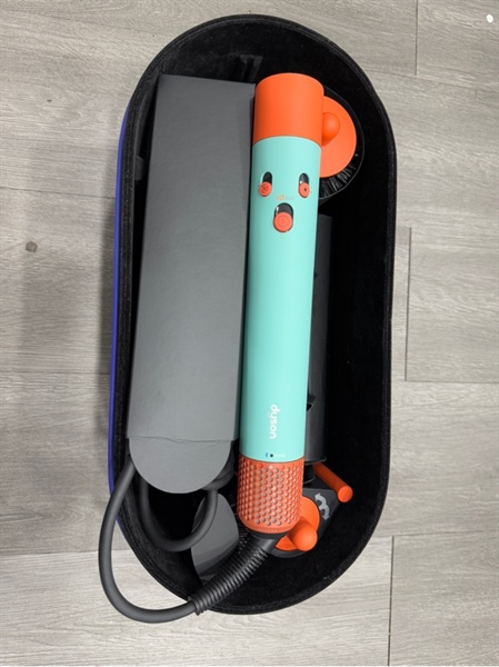 Máy tạo kiểu tóc Dyson Airwrap id-HS08 Straight+Wavy - Màu xanh mint - Ngoại hình 98% - Còn BH Dyson 05/2027 - FullBox 2