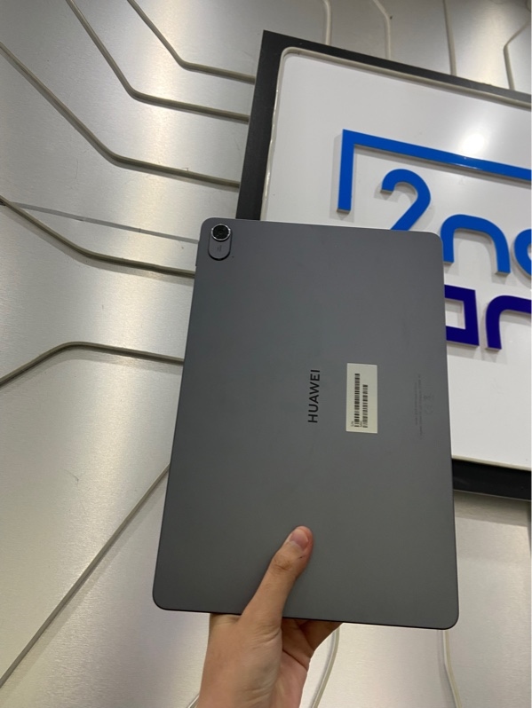 Máy tính bảng Huawei Matepad 11.5 - Ram 6/128 GB - Chip Krin T80 - Pin Bình Thường - Màu bạc - Ngoại hình: 98% - Màn lưu ảnh nhẹ - Kèm phím