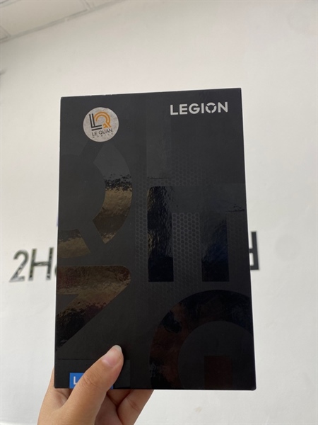 Máy tính bảng Lenovo Legion tab Y700 - Chip snap dragon 8T gen 1 - Ram 12/256 GB - Bản nội địa , đã chạy ROM tiếng Việt - Màu đen - Ngoại hình 98% - Full box , ốp