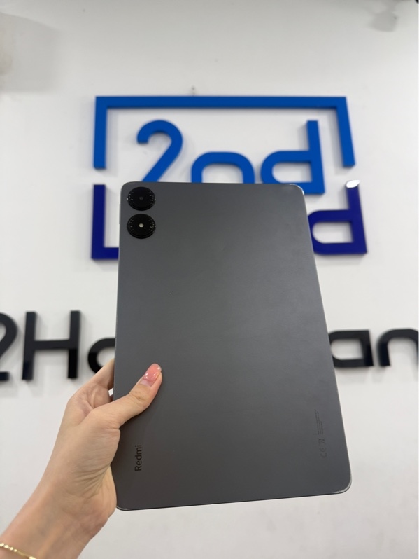 Máy tính bảng Redmi Pad Pro - Máy quốc tế - Snapdragon 7s gen 2 - 6/128GB - Bản wifi - Màn FHD+ 120HZ - Màu xám - Ngoại hình 97% - Màn hồng nhẹ , vàng viền , màn trầy , kính cam trầy , sườn cong nặng , máy trầy cấn nhiều , tróc sơn - Không phụ kiện