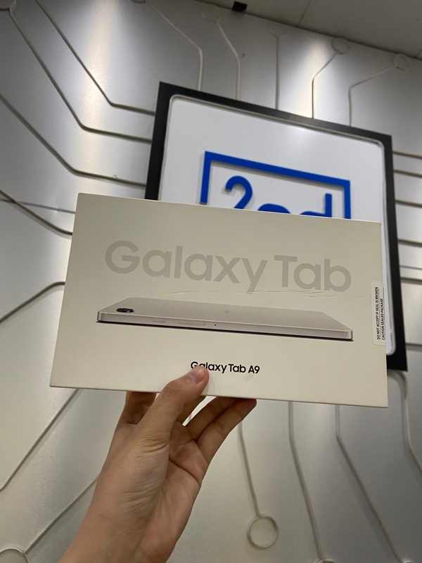 Máy tính bảng Samsung Galaxy Tab A9 - Ram4/64GB - Màu bạc - Newseal
