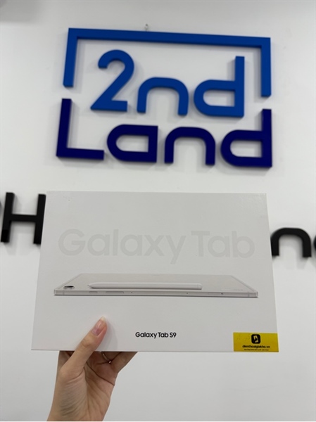 Máy tính bảng Samsung Galaxy Tab S9 - Wifi - Ram 8/128GB - Màu bạc - Ngoại hình 98% - FullBox - Còn BH đến 21/4/2025