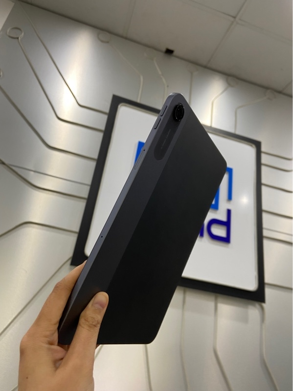 Máy tính bảng Xiaomi Redmi Pad 2 9.7 4G - Snapdragon 6s 4G Gen 2 - Ram 4/128GB - Màu xám - Ngoại hình: 98% - Fullbox + ốp Redmi Pad 2 Cover