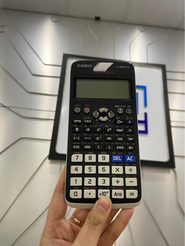Máy Tính Casio Fx-580 - Màu trắng đen - Ngoại hình: 97% - Ố - Body
