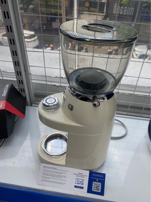 Máy xay hạt cà phê SMEG CGF01 - Màu kem - Ngoại hình 97% - Body (thiếu ca chứa bột cà phê)