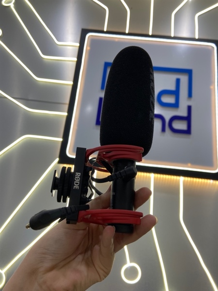 Mic Rode videomic NTG - Màu đen - Ngoại hình: 98% - Kèm shockmount SM7-R, cáp SC10, cáp SC16, lọc gió 1