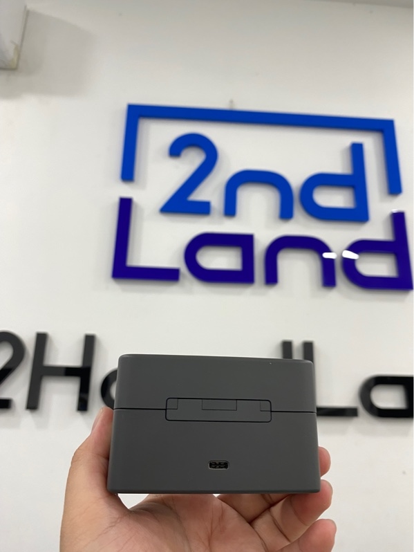 Mic thu âm DJI Mic Mini - Model DMMC01 - Màu đen - Ngoại hình 98% - Kèm sạc linh kiện