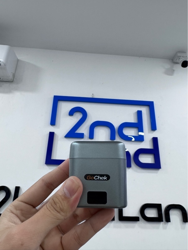 Mic thu âm Gochek GC-C01 Ultra - Màu xám - Ngoại hình 97% - Case, mic trầy xước - Fullbox