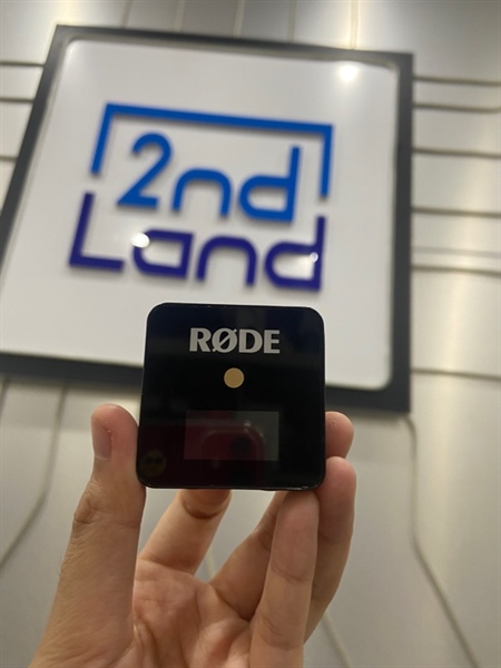 Mic thu âm Rode wireless Go 1 (1TX - 1RX) - Màu đen - Ngoại hình 98% - Body - Kèm cáp SC2, mic cài áo (micro lavalier)
