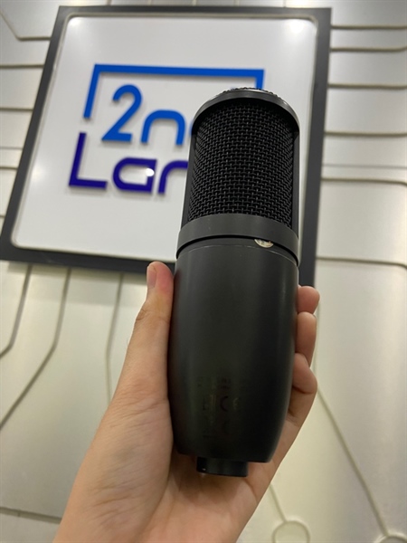 Micro AKG P120 - Màu đen - Ngoại hình: 98% - Kèm dây 1