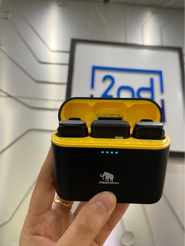 Micro Cài Áo Không Dây Hollyland Lark M1 - Màu đen - Ngoại hình: 98% - Body