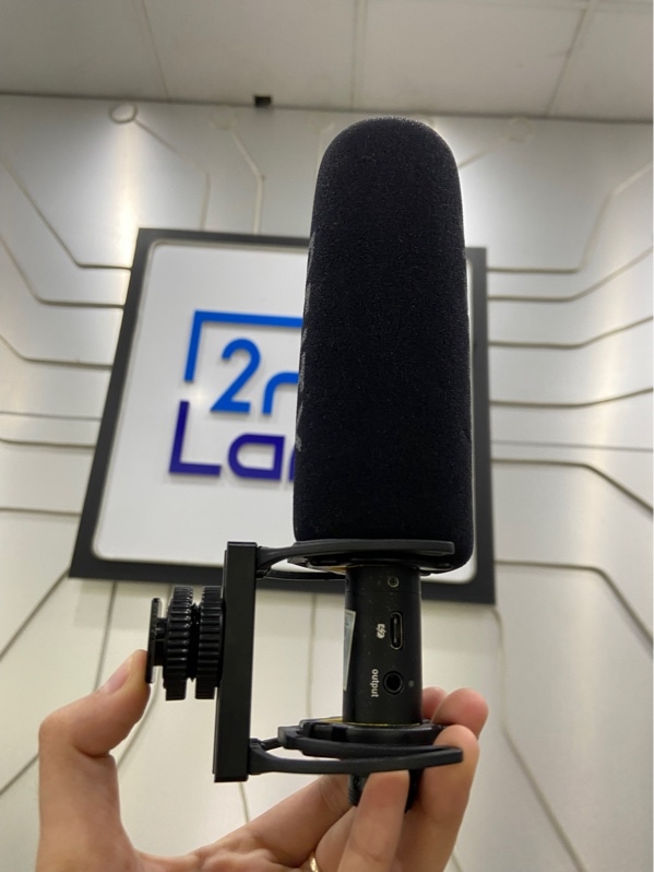 Micro Deity V-Mic D3 Pro - Màu đen - Ngoại hình: 98% - Kèm Box + dây 3.5mm + dây kết nối