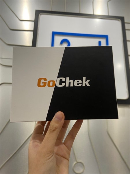 Micro Gocheck D02 Ultra - Lightning - Màu xám - Ngoại hình: 98% - Kèm Box + sạc 3