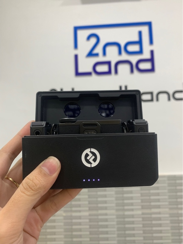 Micro Hollyland LARK MAX Duo - Màu đen - Ngoại hình: 98% - Box