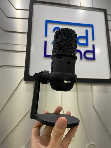 Micro Hyper X Solo Cast - Màu đen - Ngoại hình: 97% - Kèm chân đứng + dây kết nối