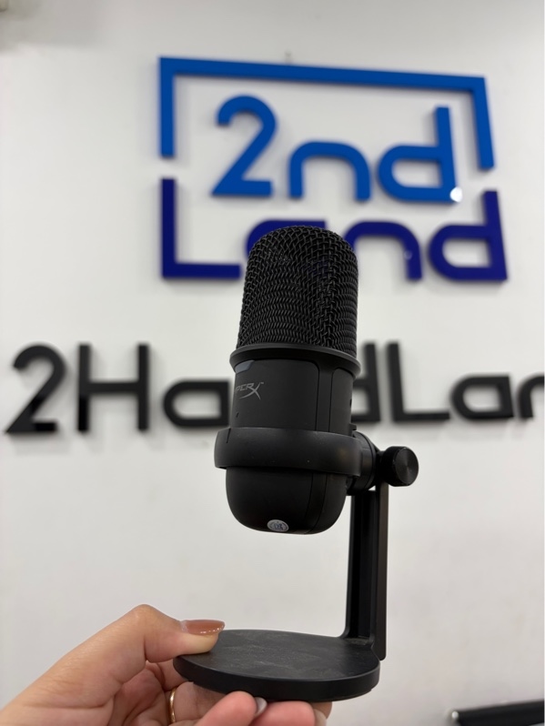 Micro HyperX solo cast - Màu đen - Ngoại hình 97% - trầy xước - Kèm dây , chân đỡ