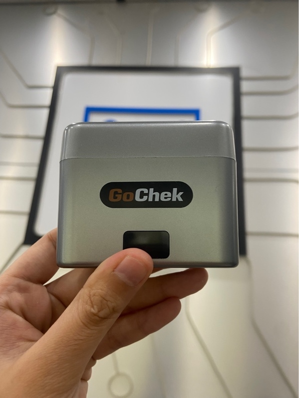 Micro không dây Gochek Ultra GC-D01 - 1 RX lightning, 2 TX - Màu xám - Ngoại hình: 97% - Body