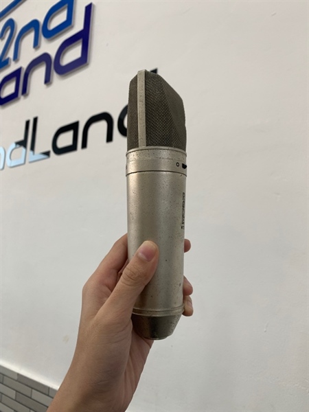 Micro Rode NT2-A - Màu bạc - Ngoại hình: 97% - Bị oxi, sét nhiều, mic bắt sóng yếu, chập chờn - Kèm nguồn - đi sửa