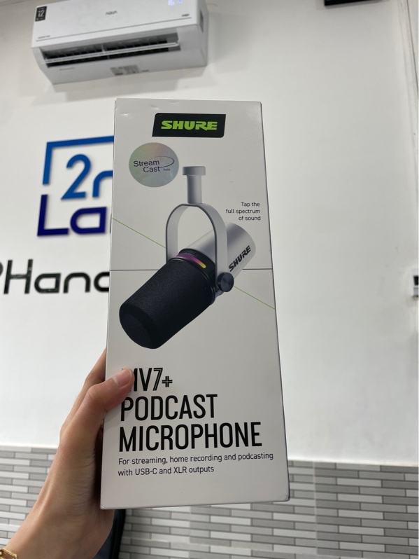 Micro Shure MV7+ - Màu đen - Newseal