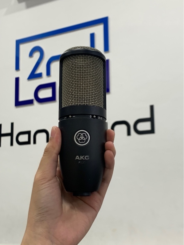 Micro thu âm AKG P220 - Màu đen - Ngoại hình: 98% - Fullbox