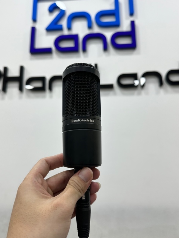 Micro thu âm AUDIO-TECHNICA AT2020 - Màu đen - Ngoại hình 97% - Bị móp khá - Body