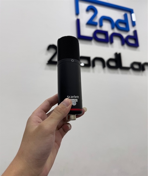 Micro thu âm Focusrite Scarlett CM25 MK3 - Màu đen - Ngoại hình 97.5% - Kèm dây kết nối