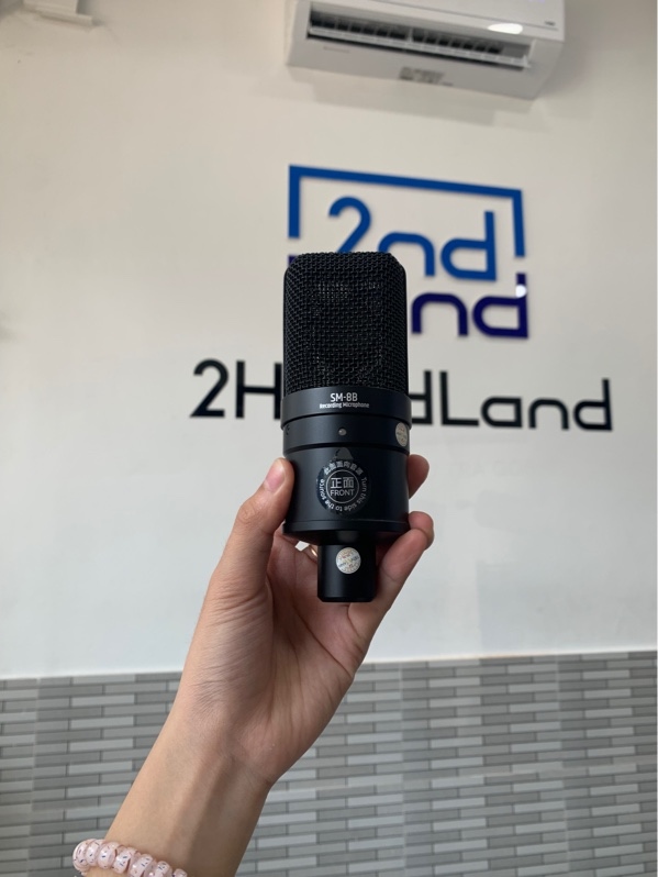 Micro thu âm Takstar SM-8B - Màu đen - Ngoại hình: 98% - Fullbox, kèm giá treo mic
