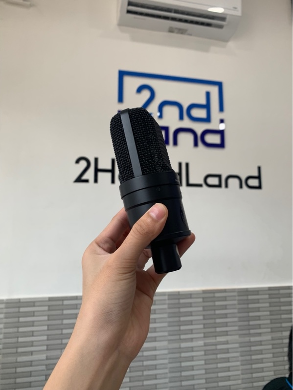 Micro thu âm Takstar SM-8B - Màu đen - Ngoại hình: 98% - Fullbox, kèm giá treo mic