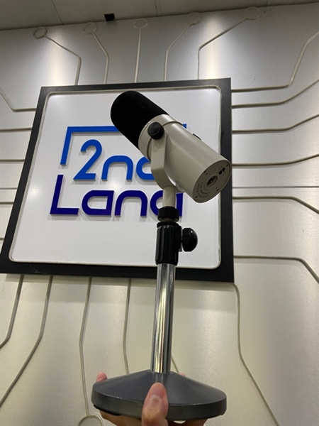 Micro Universal Audio SD-1 Standard Dy Namic Microphone - Màu trắng - Ngoại hình: 98% - Kèm dây kết nối + chân đứng 2