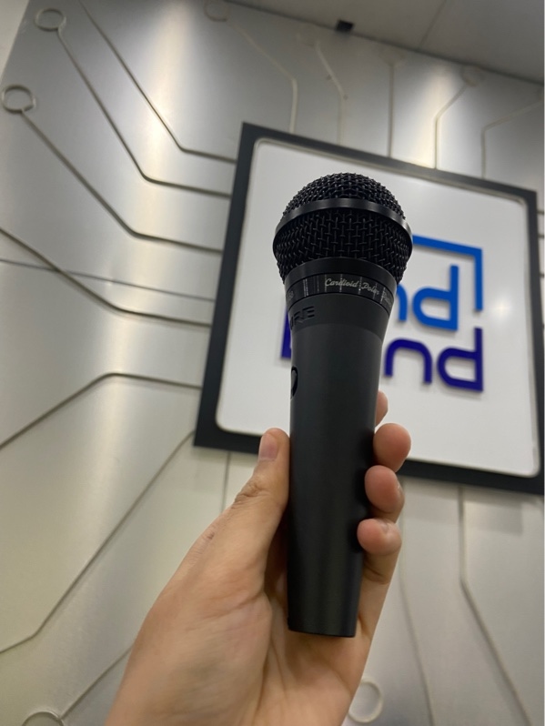 Microphone động Shure PGA58 - Màu đen - Ngoại hình: 98% - Kèm Box