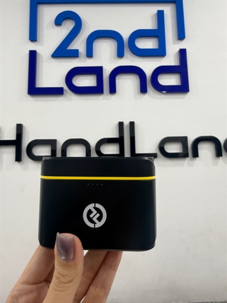 Microphone Wireless HollyLand Lark M1 Duo - Màu vàng đen - Ngoại hình 98% - Kèm túi , dây kết nối 3.5 1