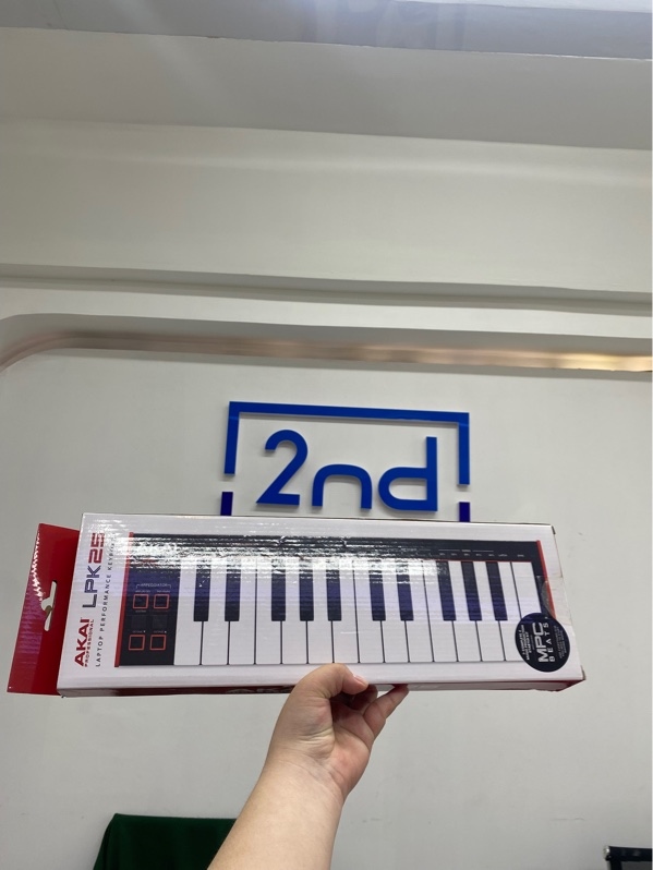 Midi Akai Pro Fessional LPK25 - Màu đen trắng - Ngoại hình 98% - Open Box