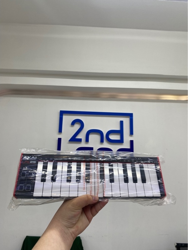 Midi Akai Pro Fessional LPK25 - Màu đen trắng - Ngoại hình 98% - Open Box