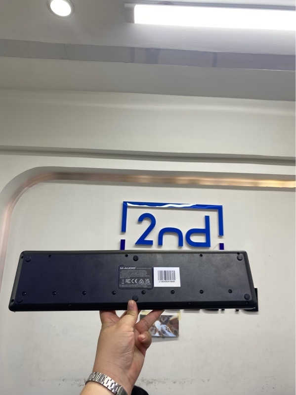 MIDI controller M-Audio Keystation Mini 32 MK3 - 32 phím - Màu đen - Ngoại hình 98% - Kèm dây kết nối