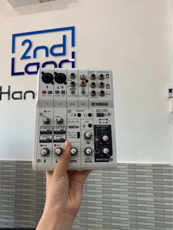 MIXER YAMAHA AG06 - Màu trắng - Ngoại hình: 98% - Body