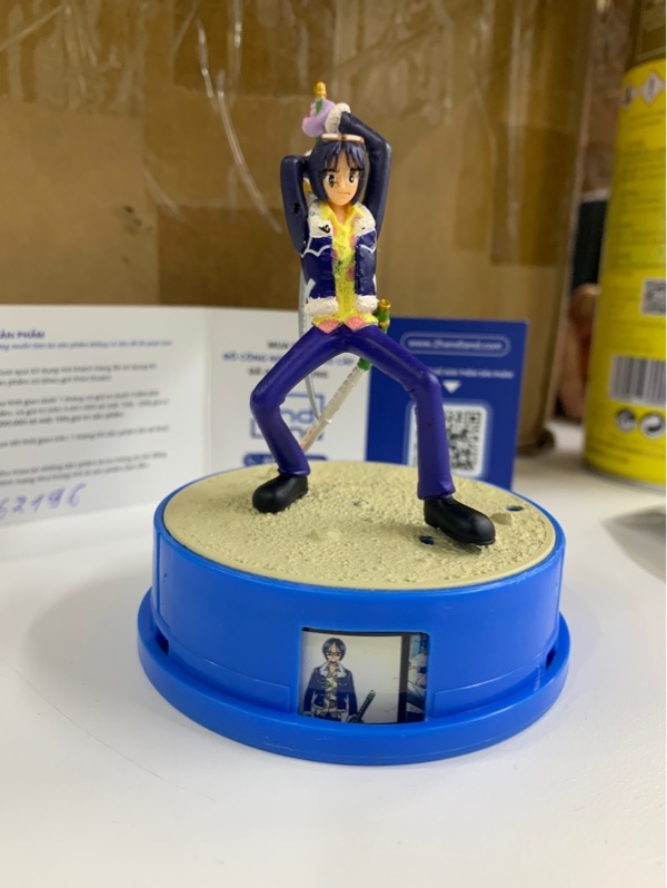 Mô hình bandai one piece tashigi - Ngoại hình: 97% - Body
