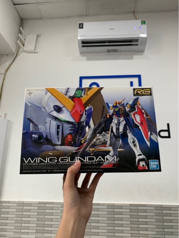 Mô hình Bandai RG 35 1/144 XXXG-01W Wing Gundam - Newseal