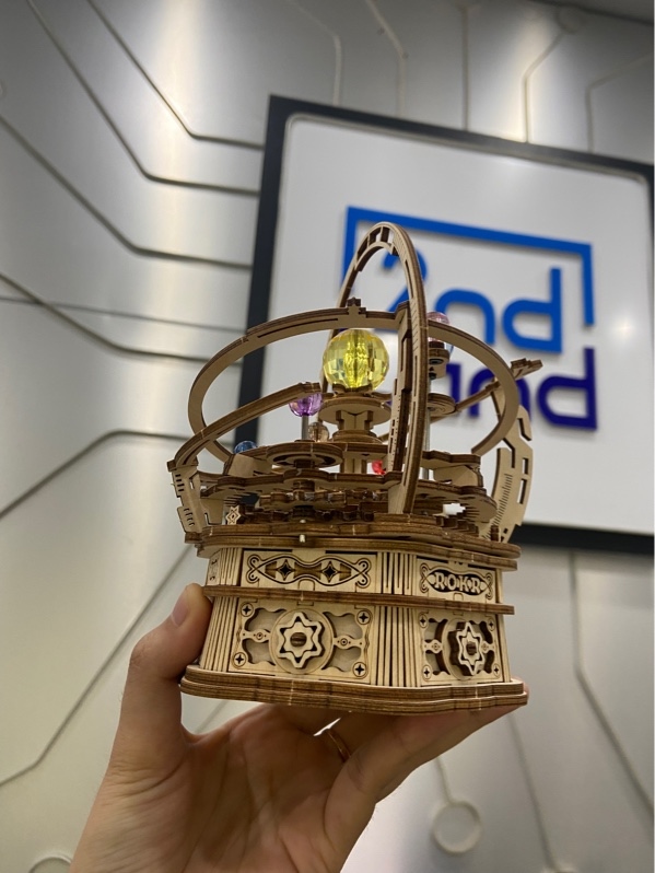 Mô hình gỗ 3D Robotime ROKR Starry Night Mechanical Music Box Mã AMK51 - Màu nâu - Ngoại hình: 98% - Body